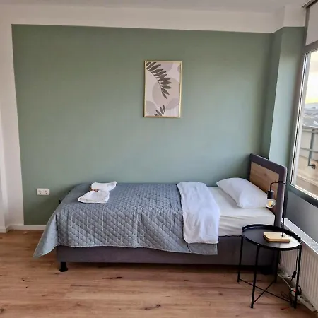 Cil Penthouse Am Altmarkt Mit 5 Betten Und Kostenlosem Parkplatz *