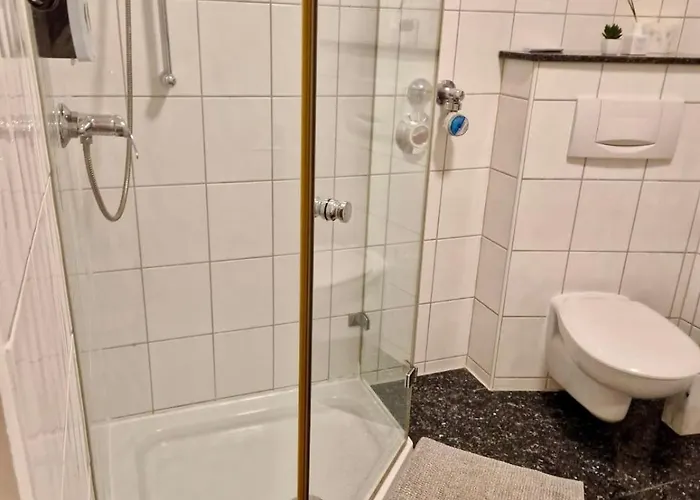 Cil Penthouse Am Altmarkt Mit 5 Betten Und Kostenlosem Parkplatz Apartment